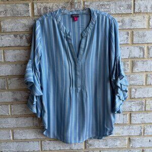 Vince Camuto 3/4 Ruffle Sleeve Half Button Striped Blouse Women's Size M.